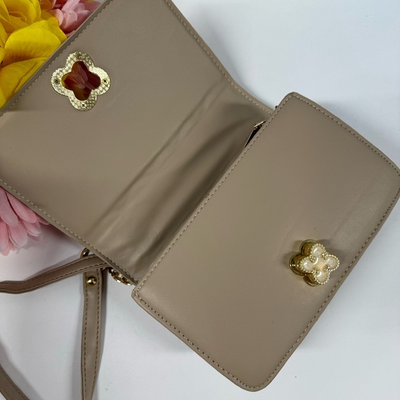 🤎SUPER SALE QUILTED CLOVER CROSSBODY BAG - Picture 9 of 11